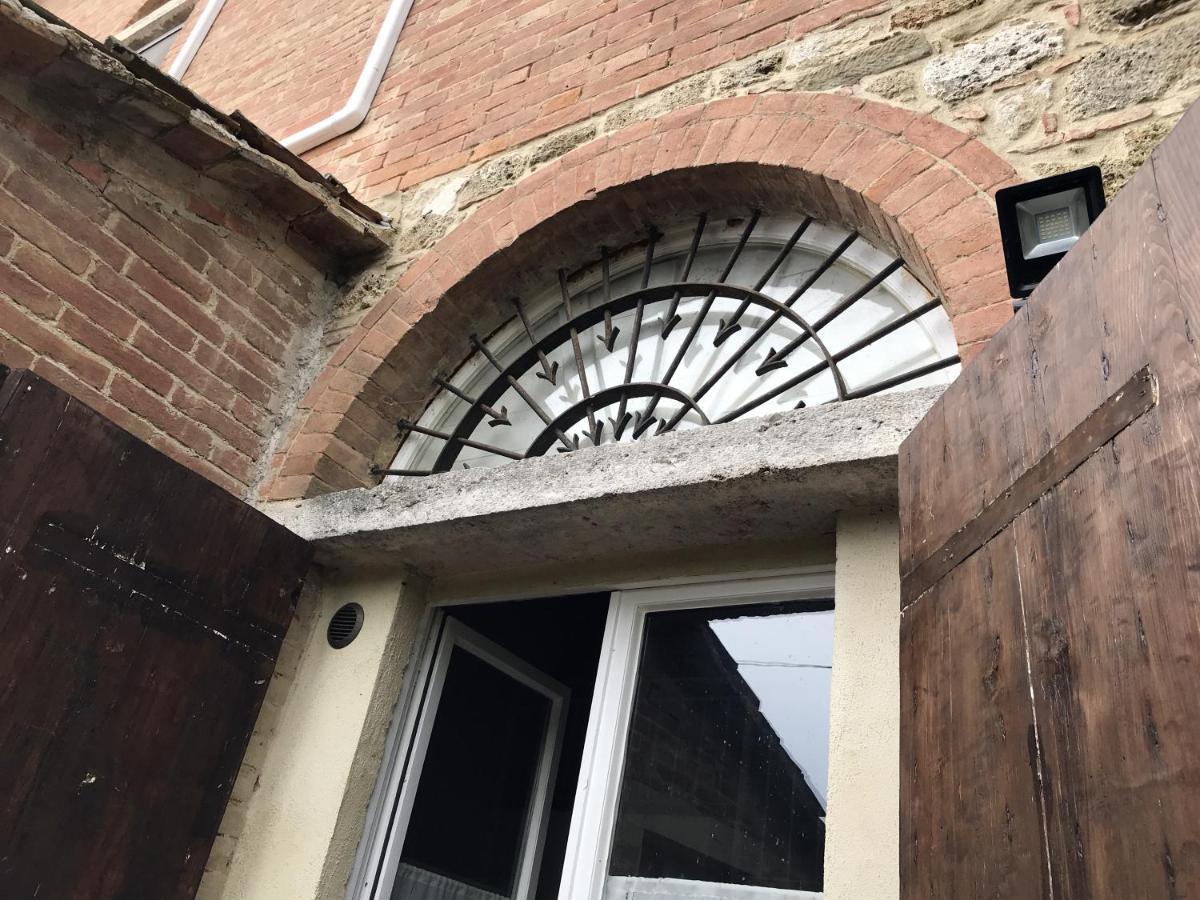 L'Albero Di Gameli Bed and Breakfast Chiusi Eksteriør billede