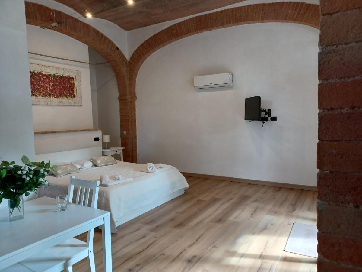 L'Albero Di Gameli Bed and Breakfast Chiusi Eksteriør billede