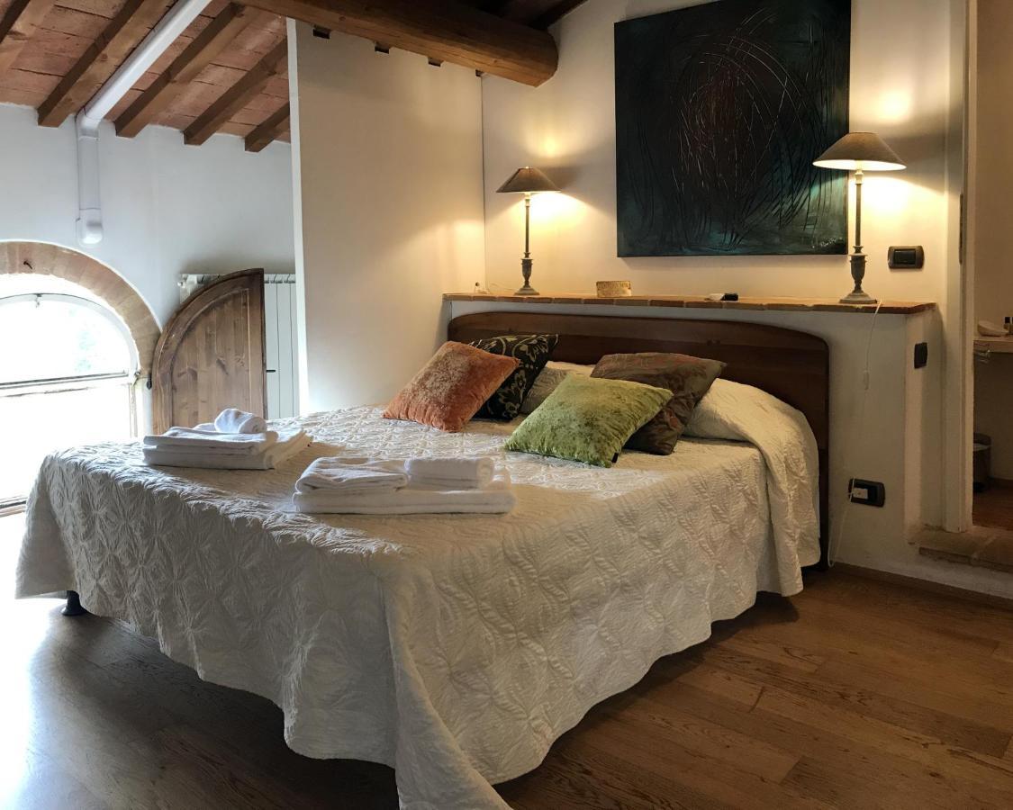 L'Albero Di Gameli Bed and Breakfast Chiusi Eksteriør billede
